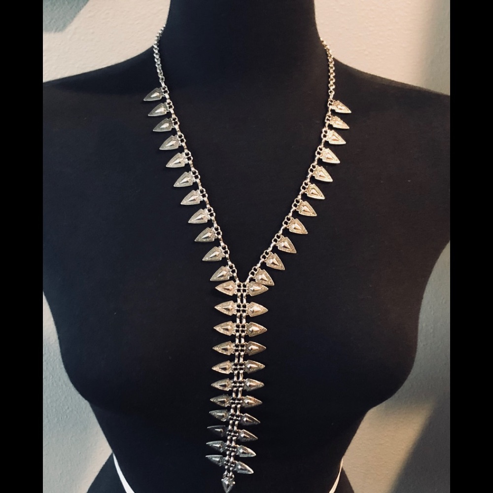 Silver Y-Style necklace